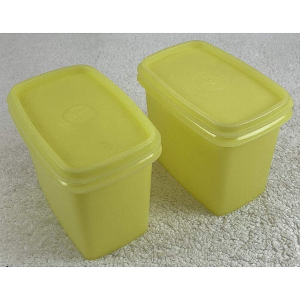 2 Vintage Tupperware Yellow Shelf Saver Storage Containers w/ Lids #1243 **EUC**